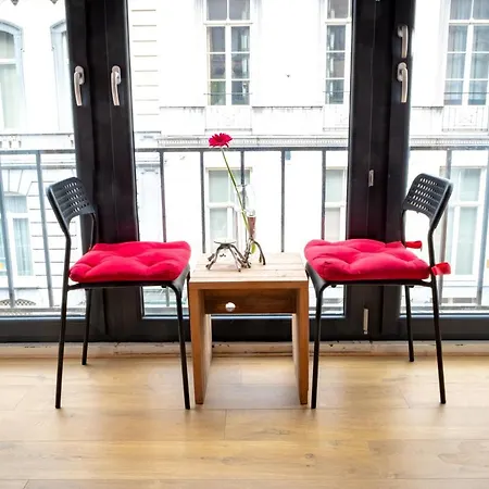 Quartier Leonard Bed and Breakfast 2*